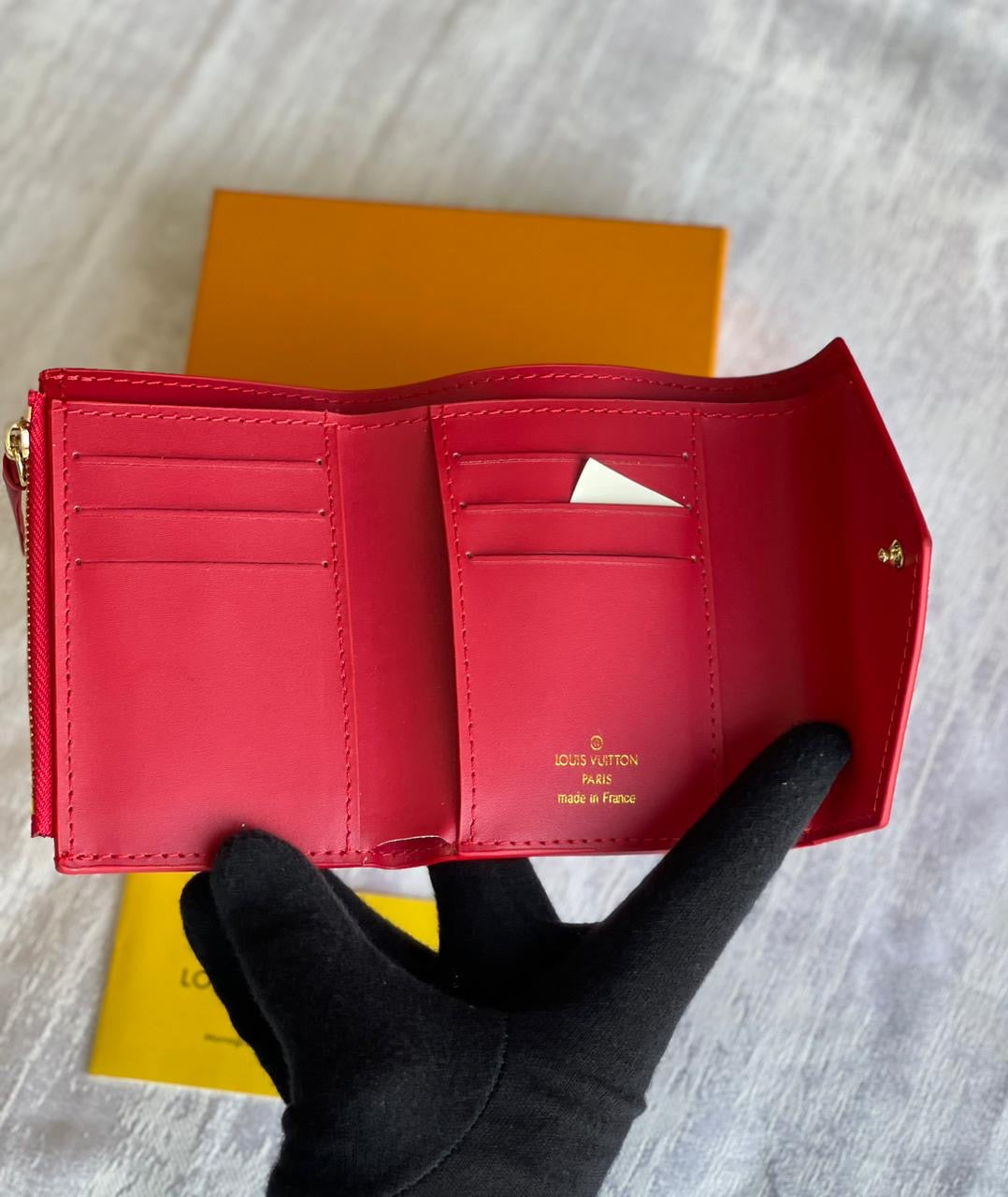 Lv wallet