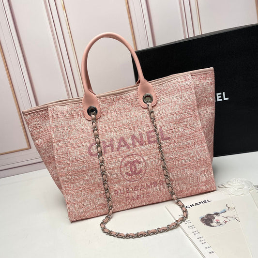 Chanel bag tote