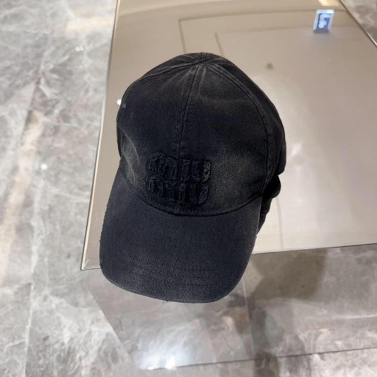 Miu miu cap