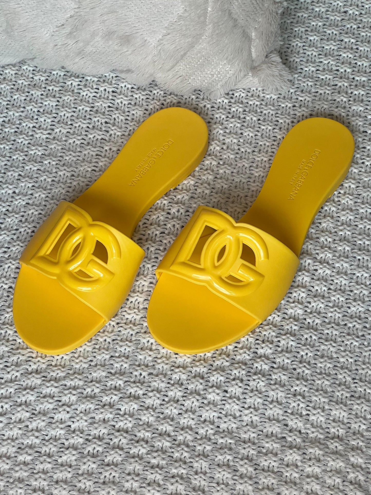 D&G slippers