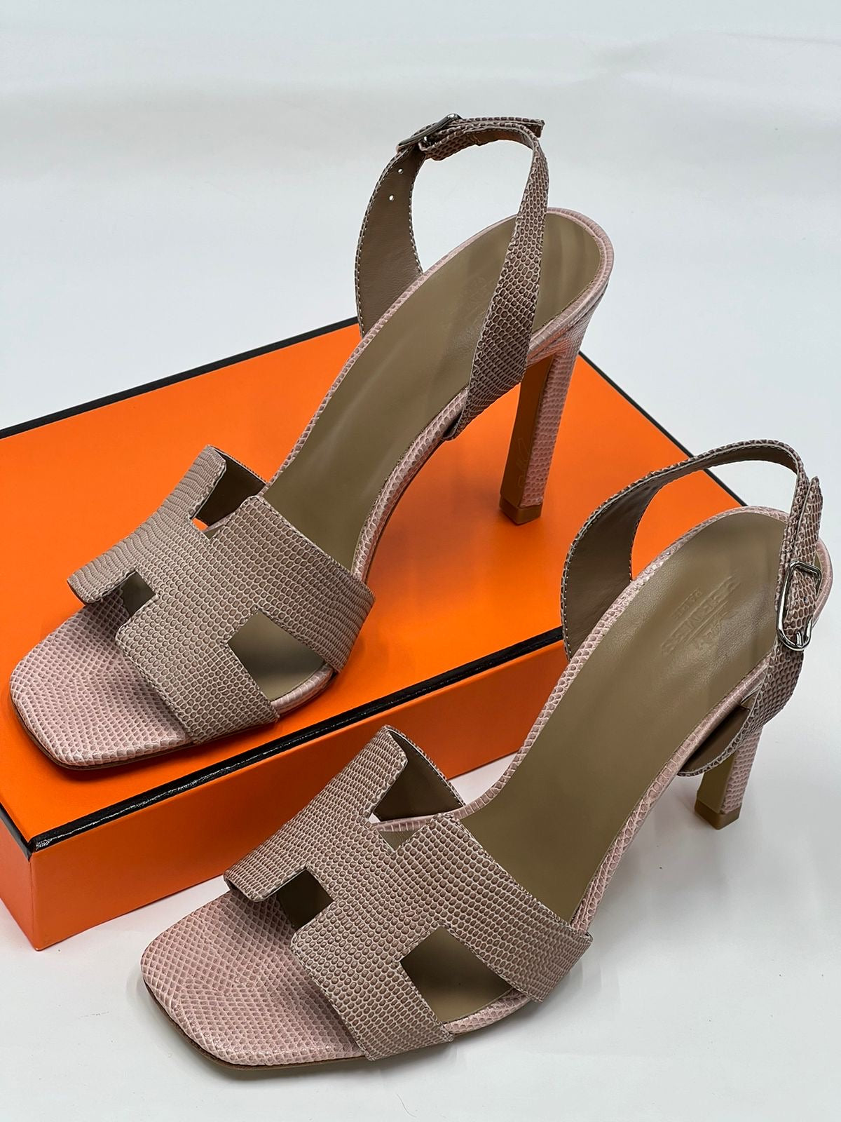 Hermes sandals heels