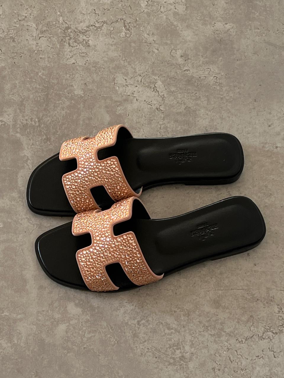 Hermes slippers