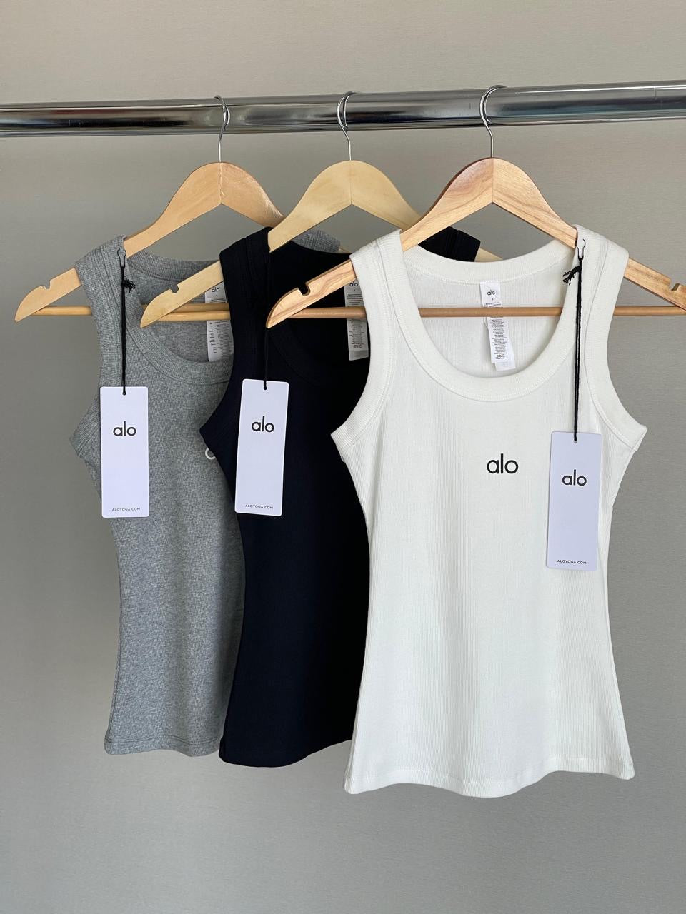 Alo top