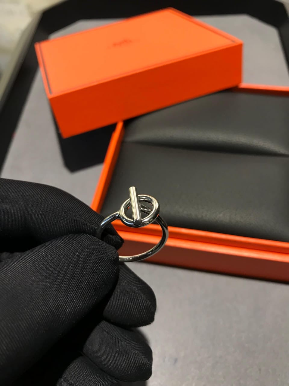 Hermes ring