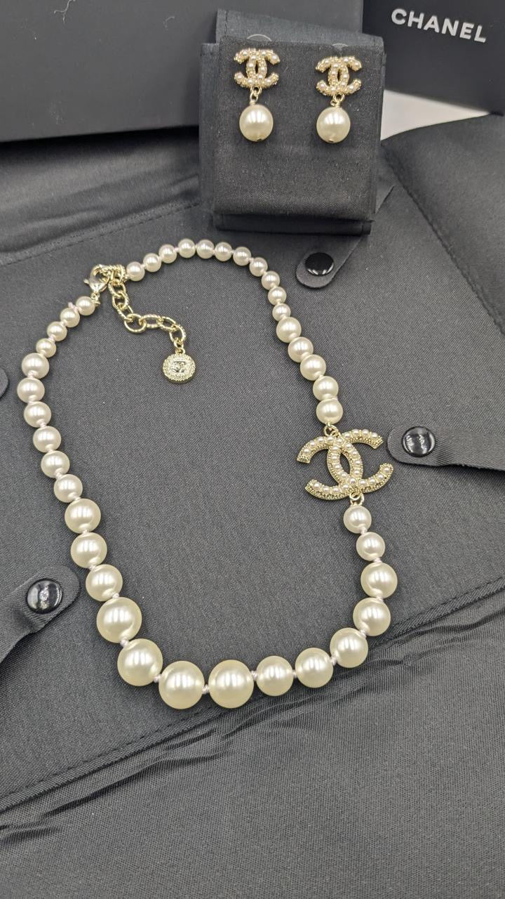 Chanel jewelry set