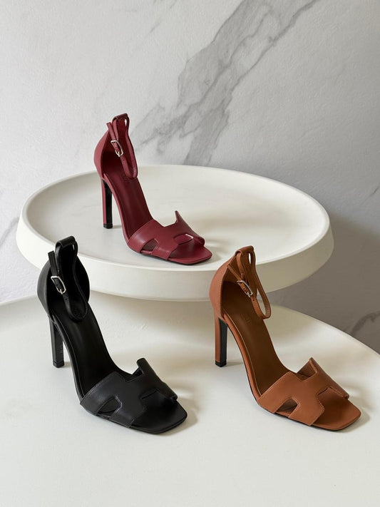 Hermes sandals heels (soft leather)
