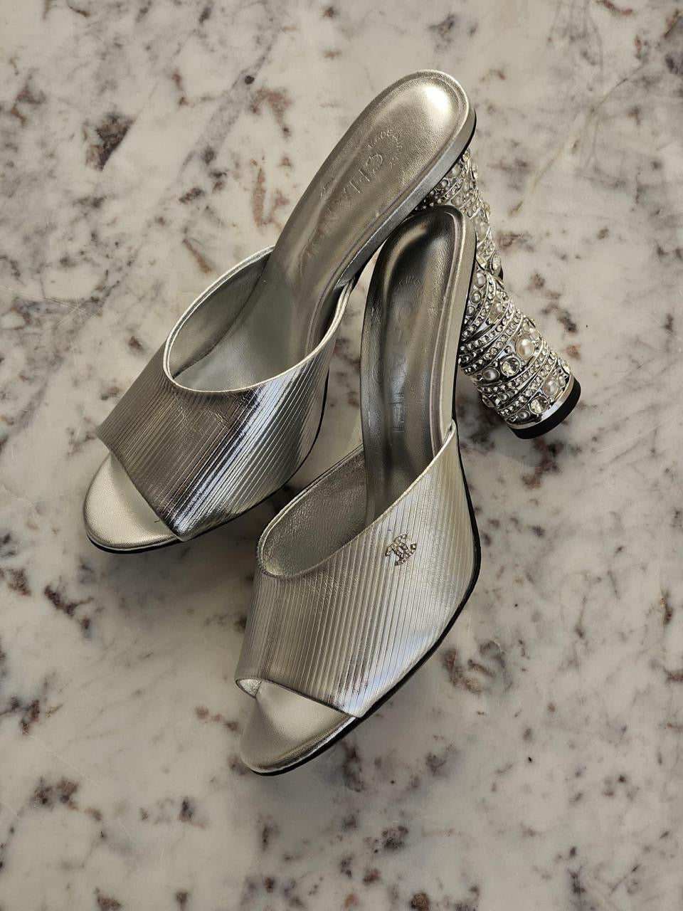 Chanel sandals heels