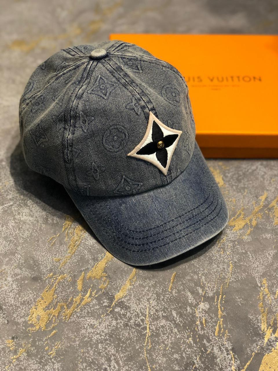 Lv cap