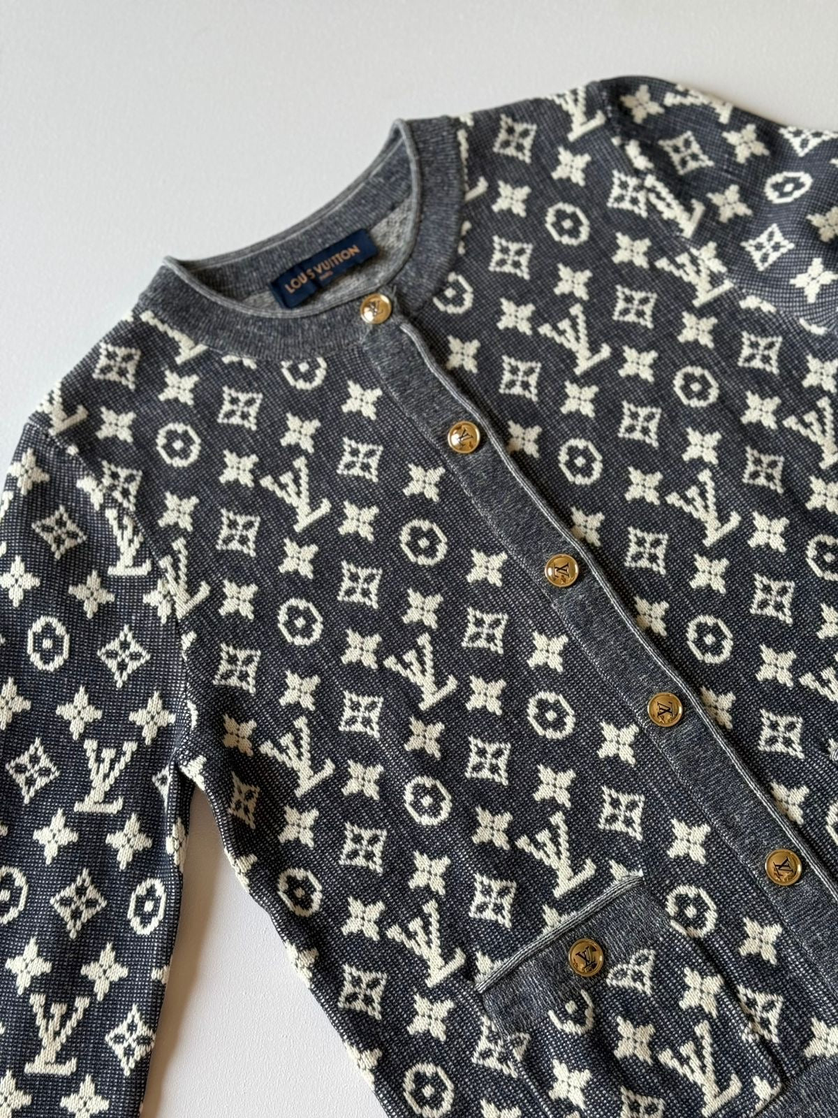 Lv cardigan