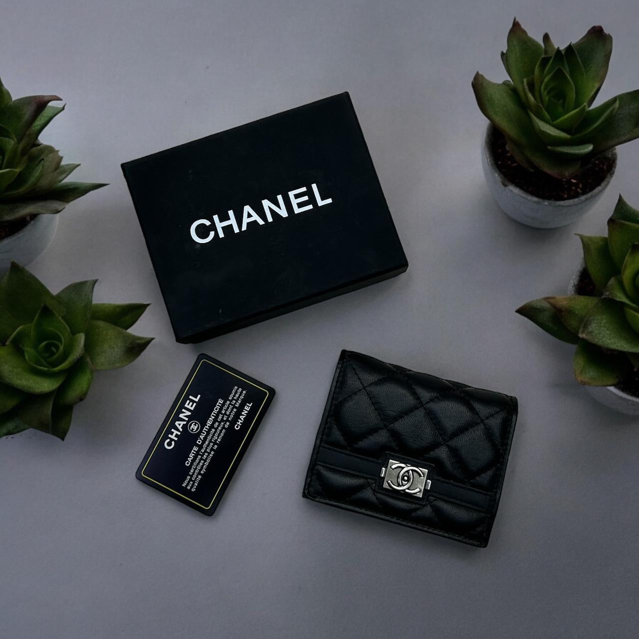 Chanel wallet