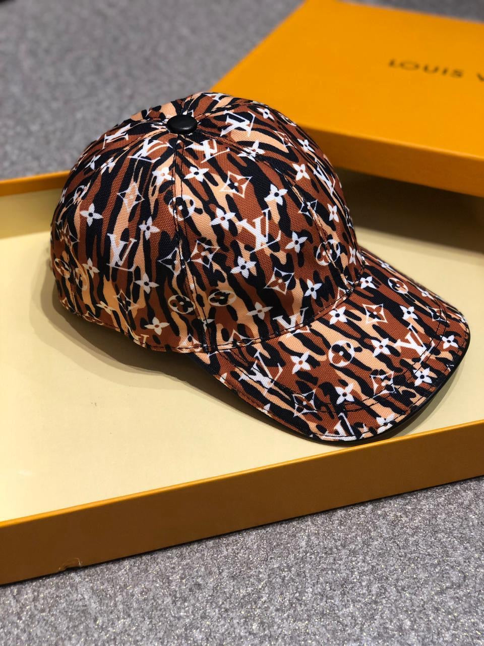 Lv cap