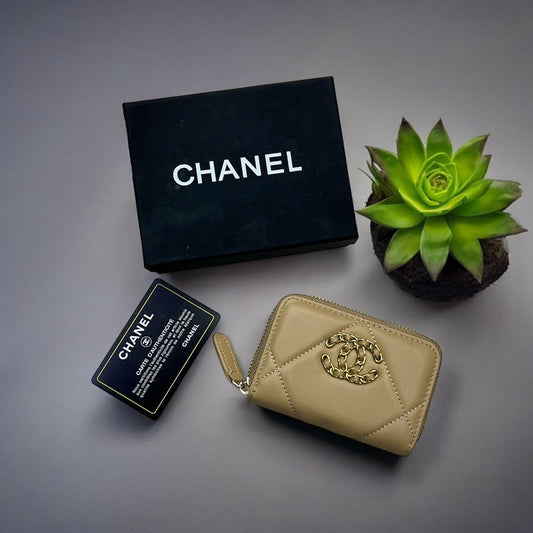 Chanel wallet
