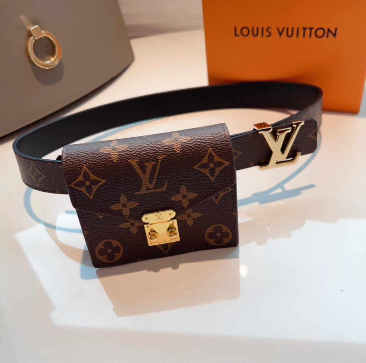 Lv belt with wallet