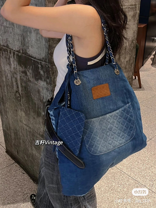 Chanel bag - tote blue denim