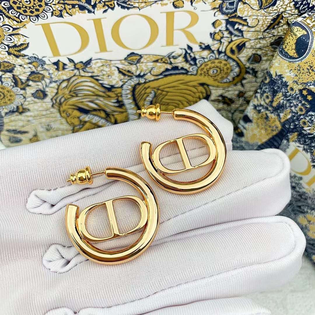 Dior earrings