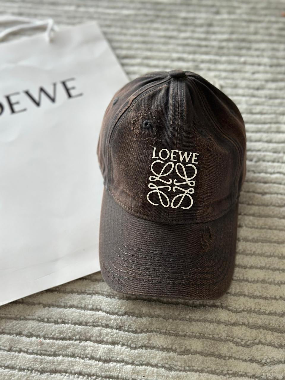 Loewe cap