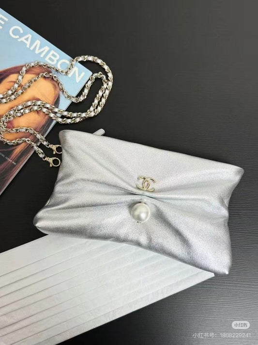 Chanel bag - clutch