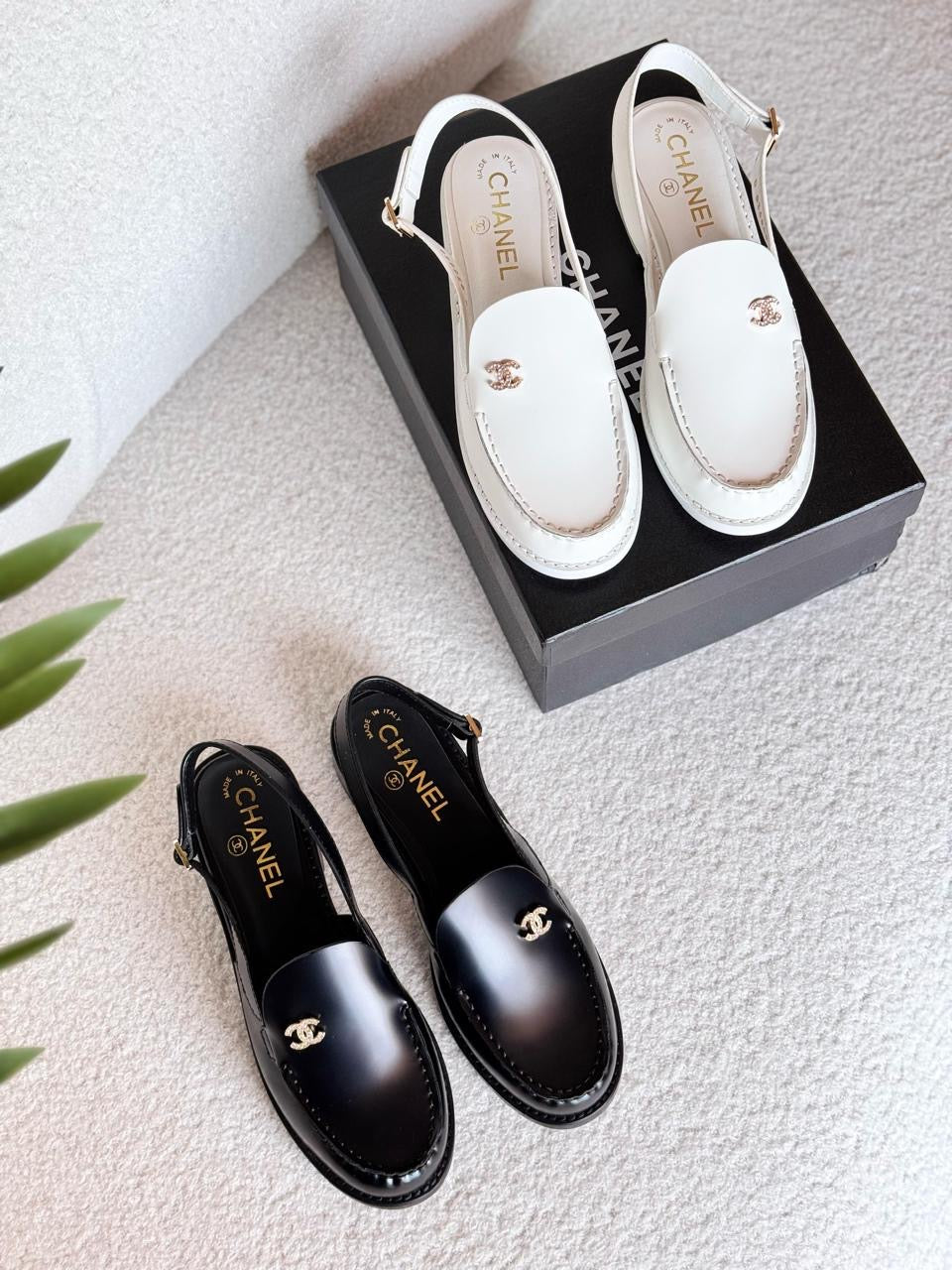 Chanel loafers - flat mules