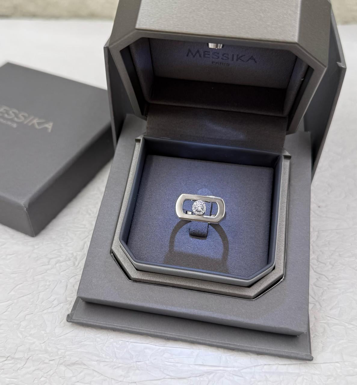 Messika ring