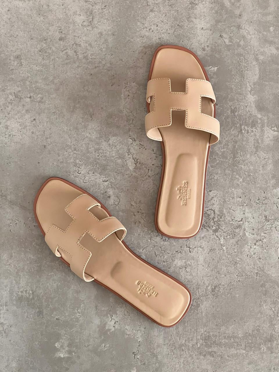 Hermes slippers
