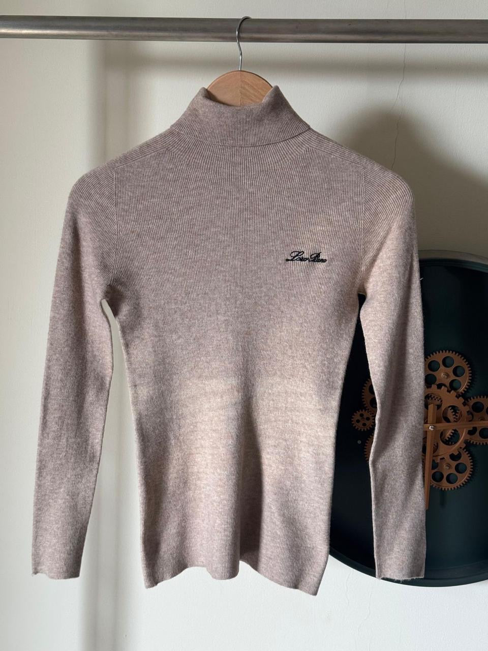 Loro piana sweater