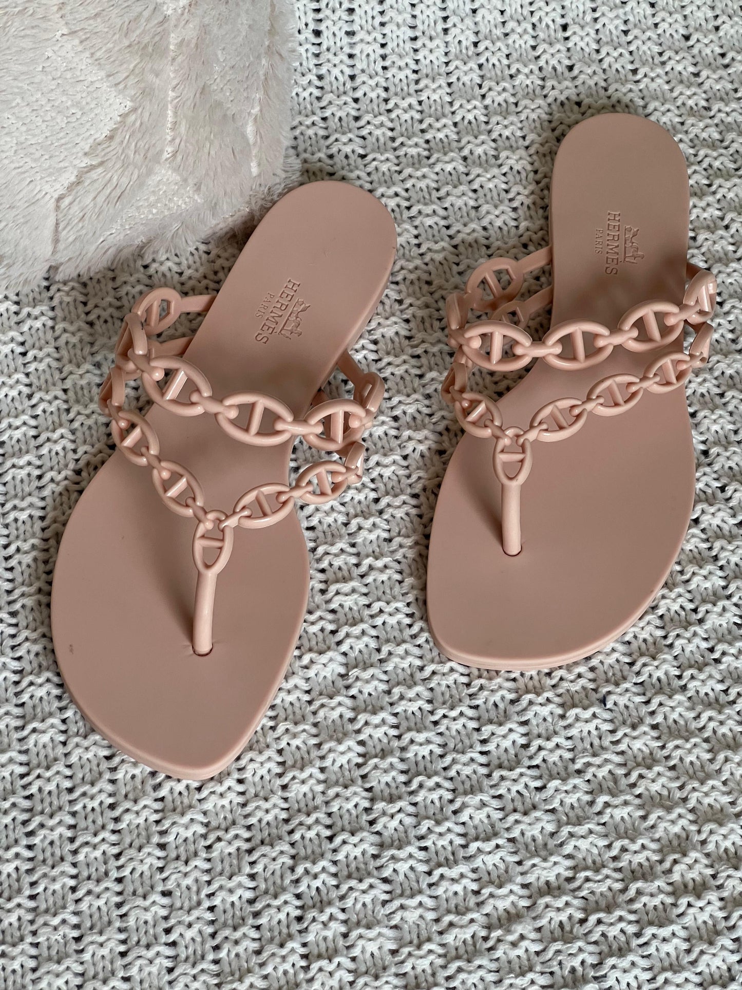 Hermes slipper