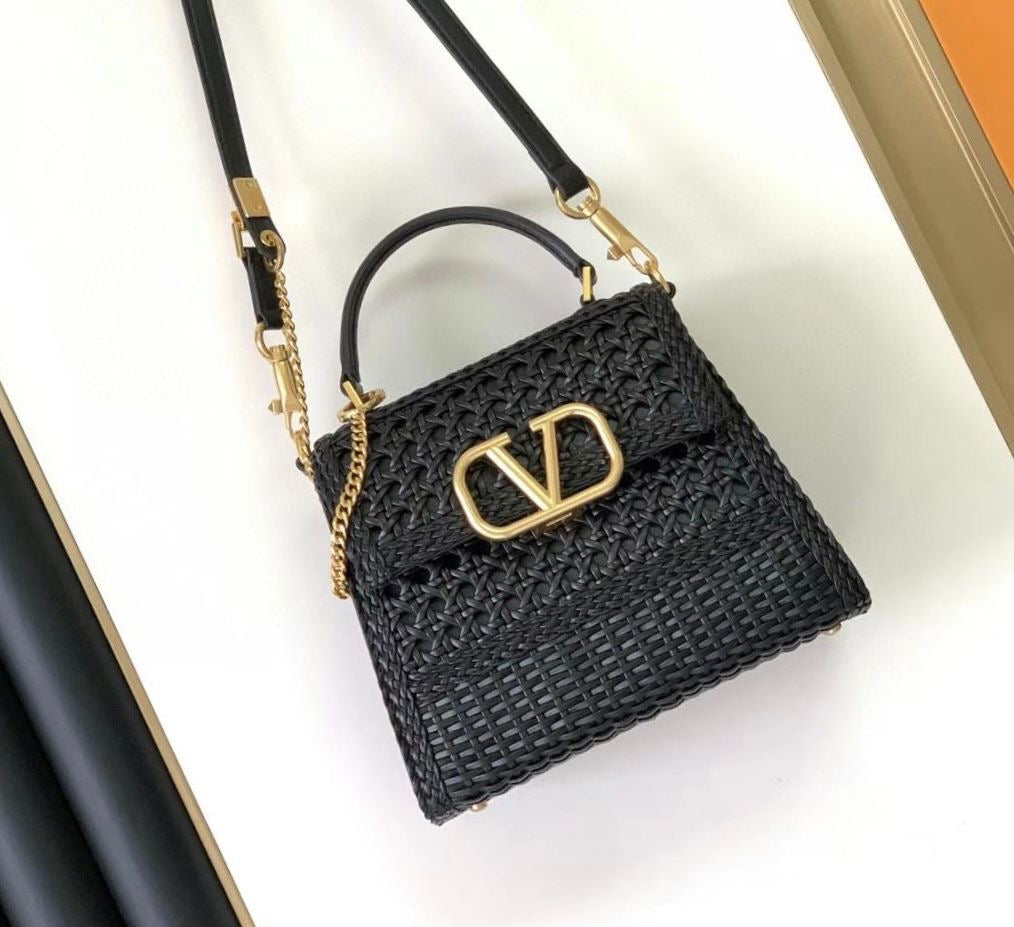 Valentino bag tote