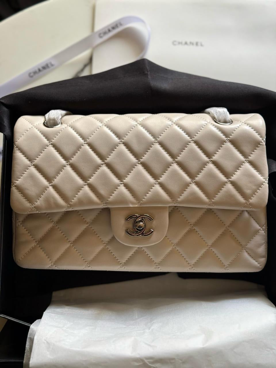 Chanel bag (silver hardware)