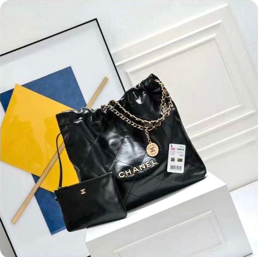 Chanel bag tote