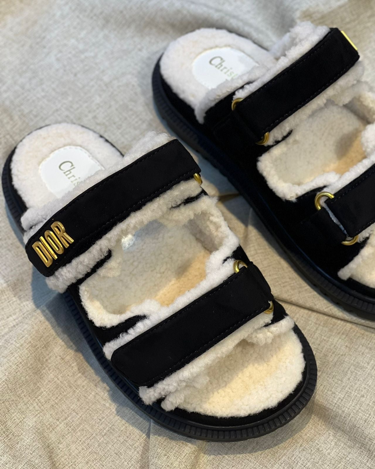 Dior slippers with fur