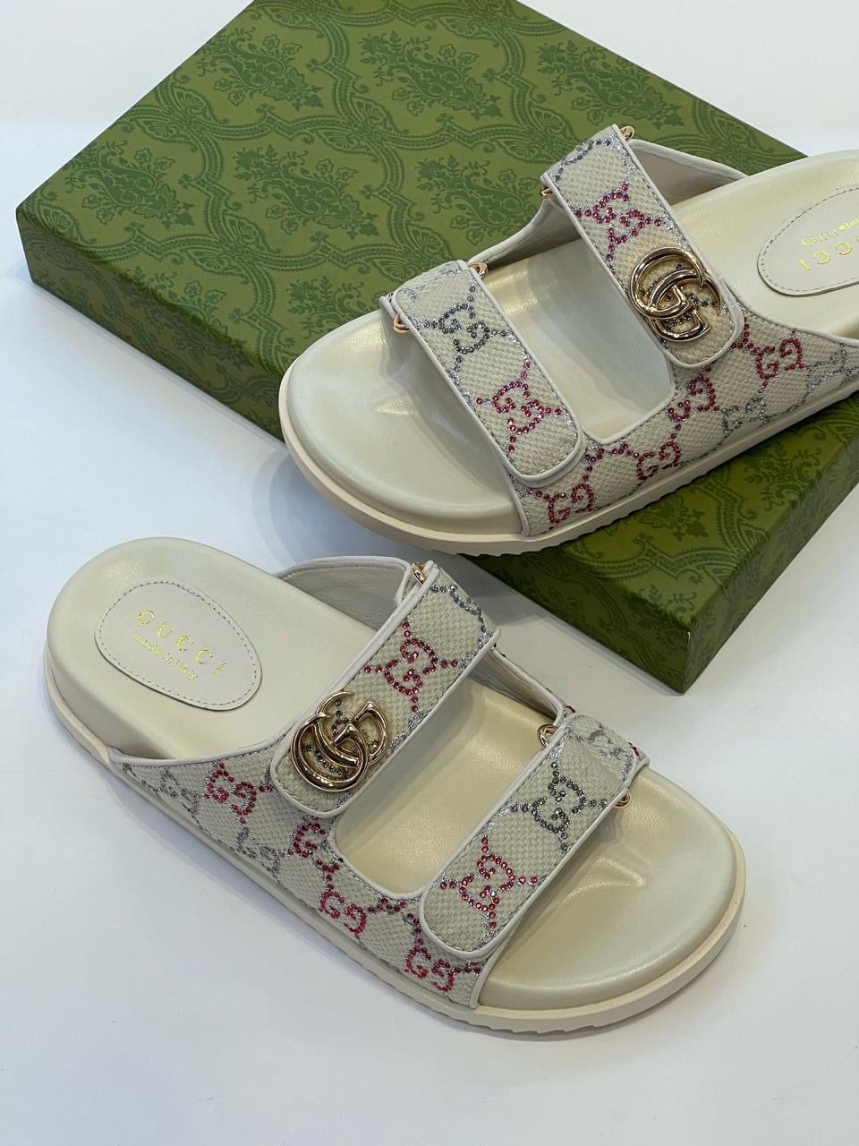Gucci slippers