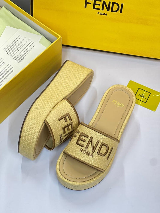 Fendi slippers - wedges