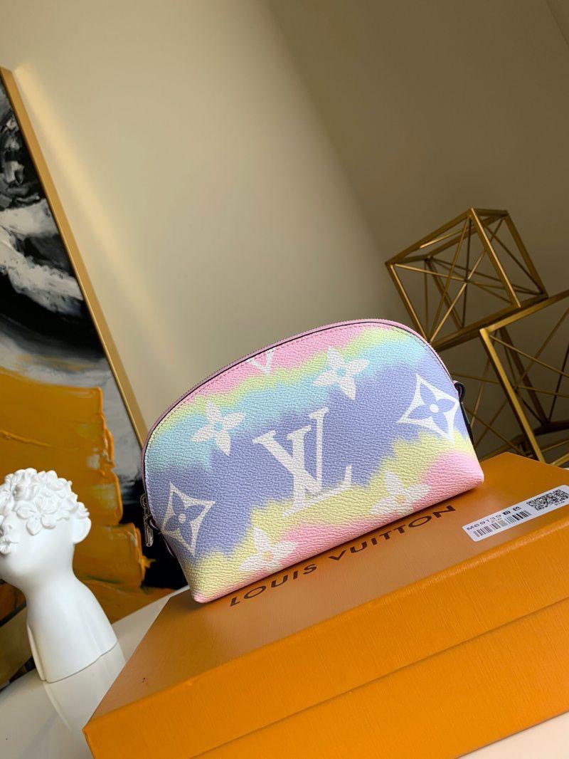 Lv wallet - make up bag