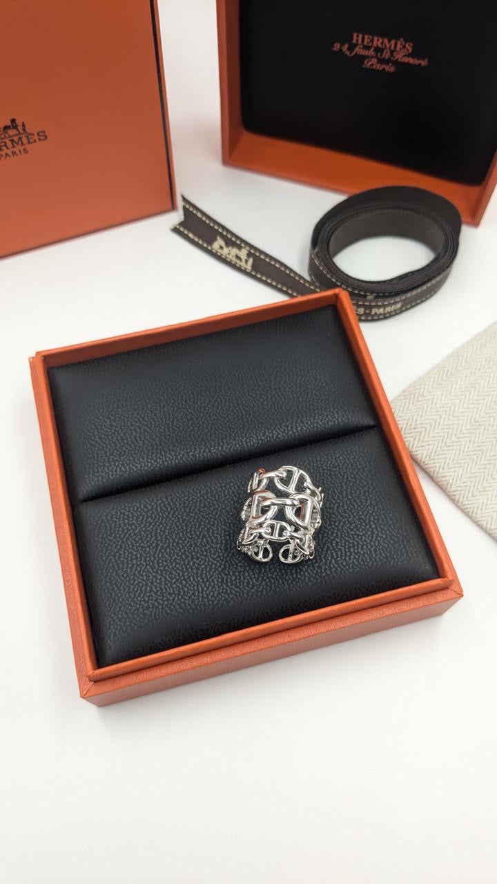 Hermes ring