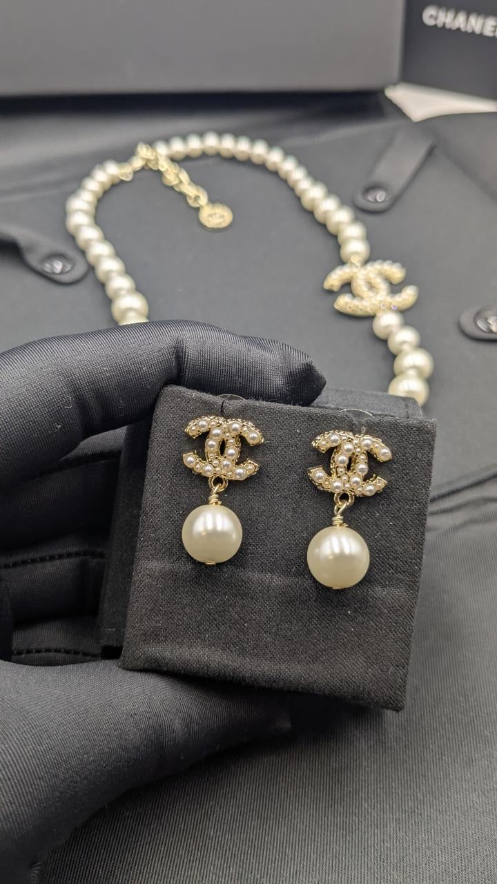 Chanel jewelry set