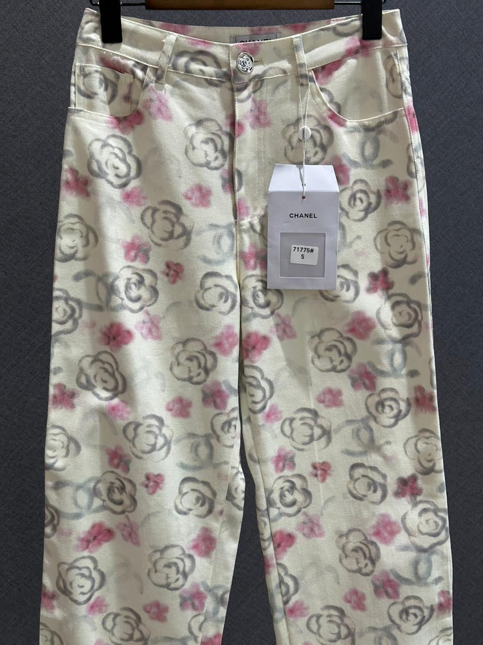 Chanel pants