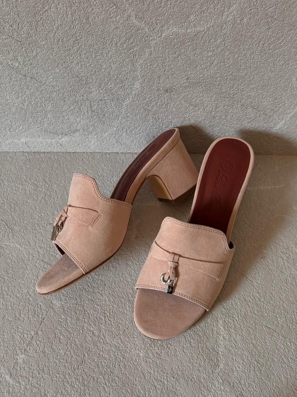 Loro piana slippers & Loro piana sandals heels