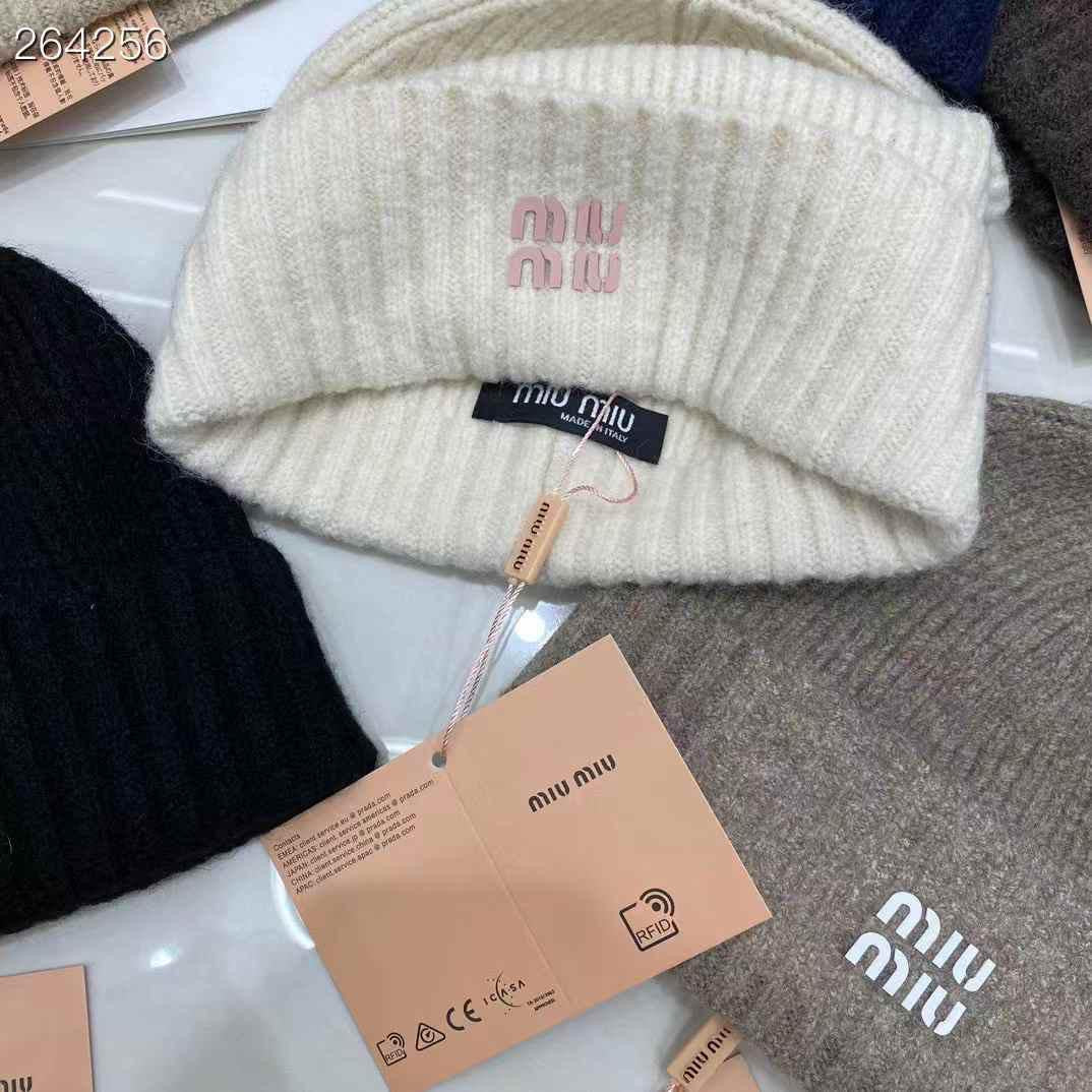 Miu miu hat