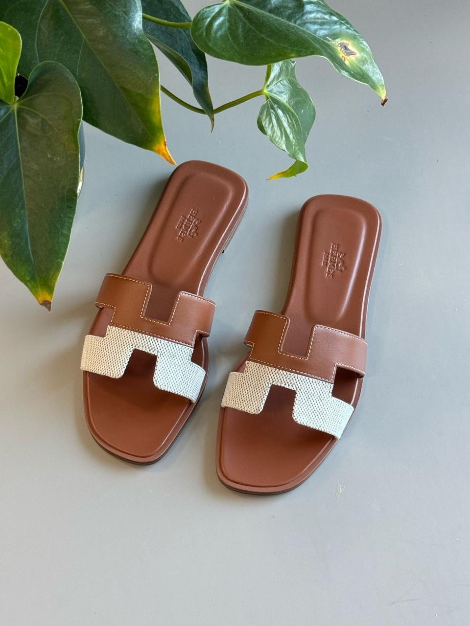 Hermes slippers