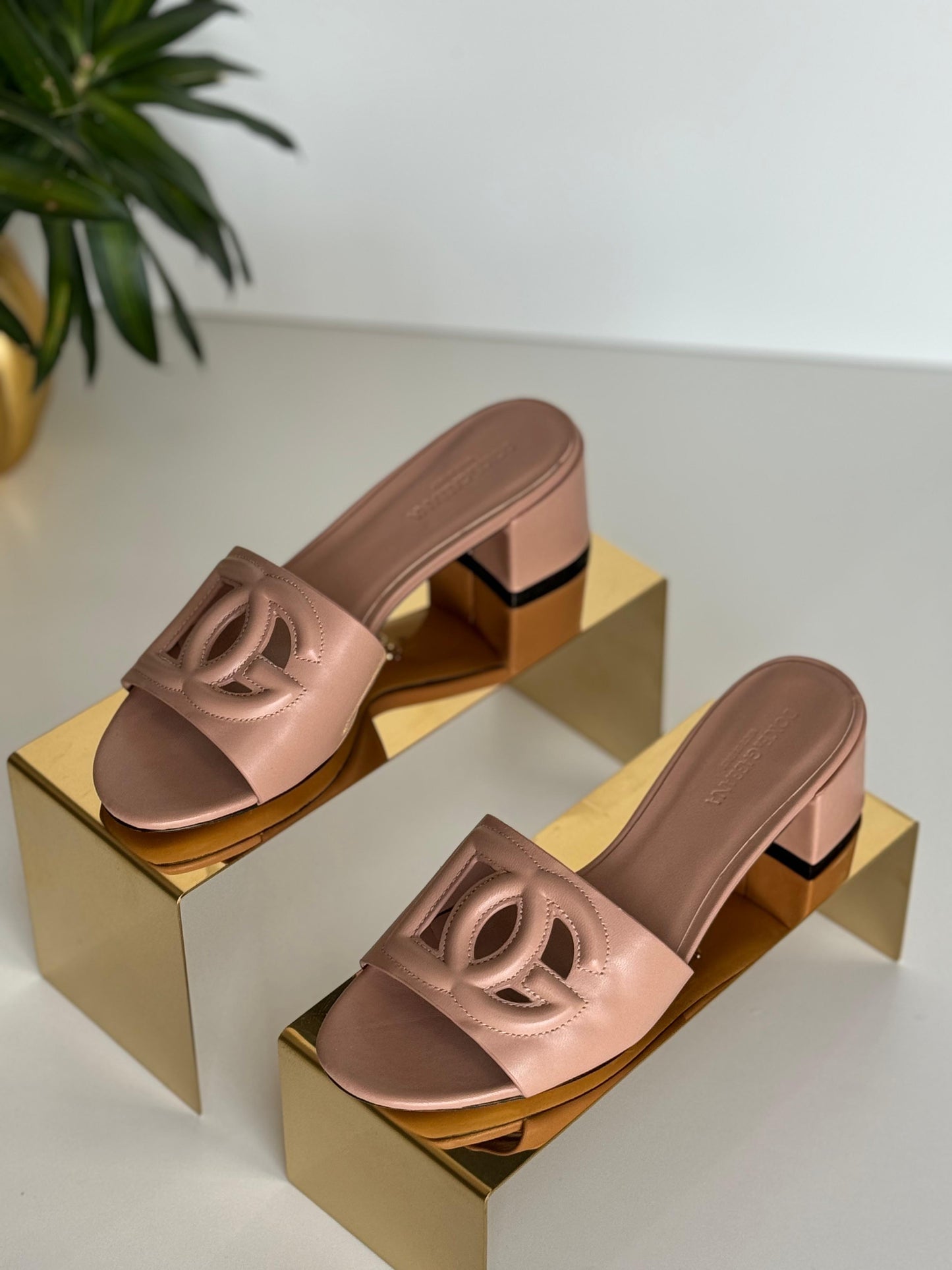 D&G sandals heels