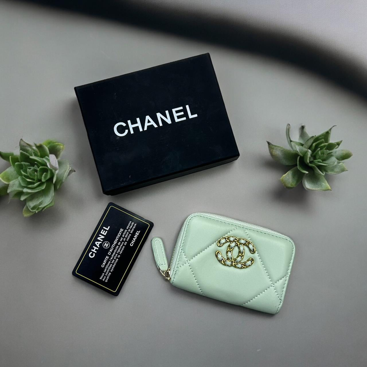 Chanel wallet