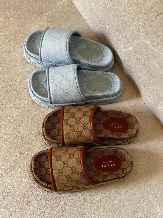 Gucci slippers - wedges