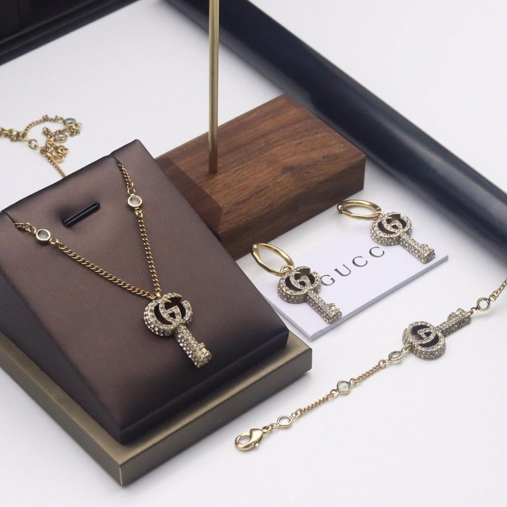 Gucci jewelry set