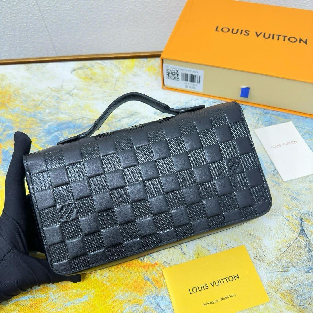 Lv pouch - men - unisex
