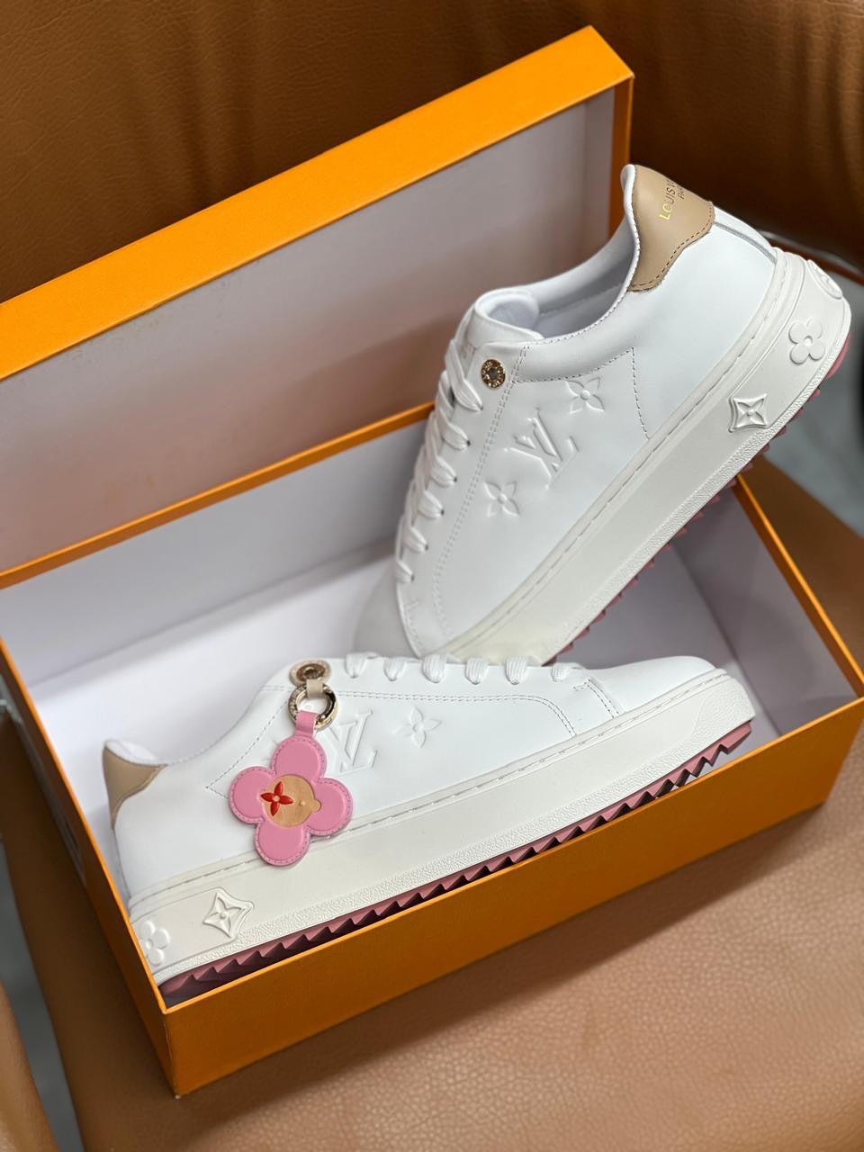 Lv sneakers