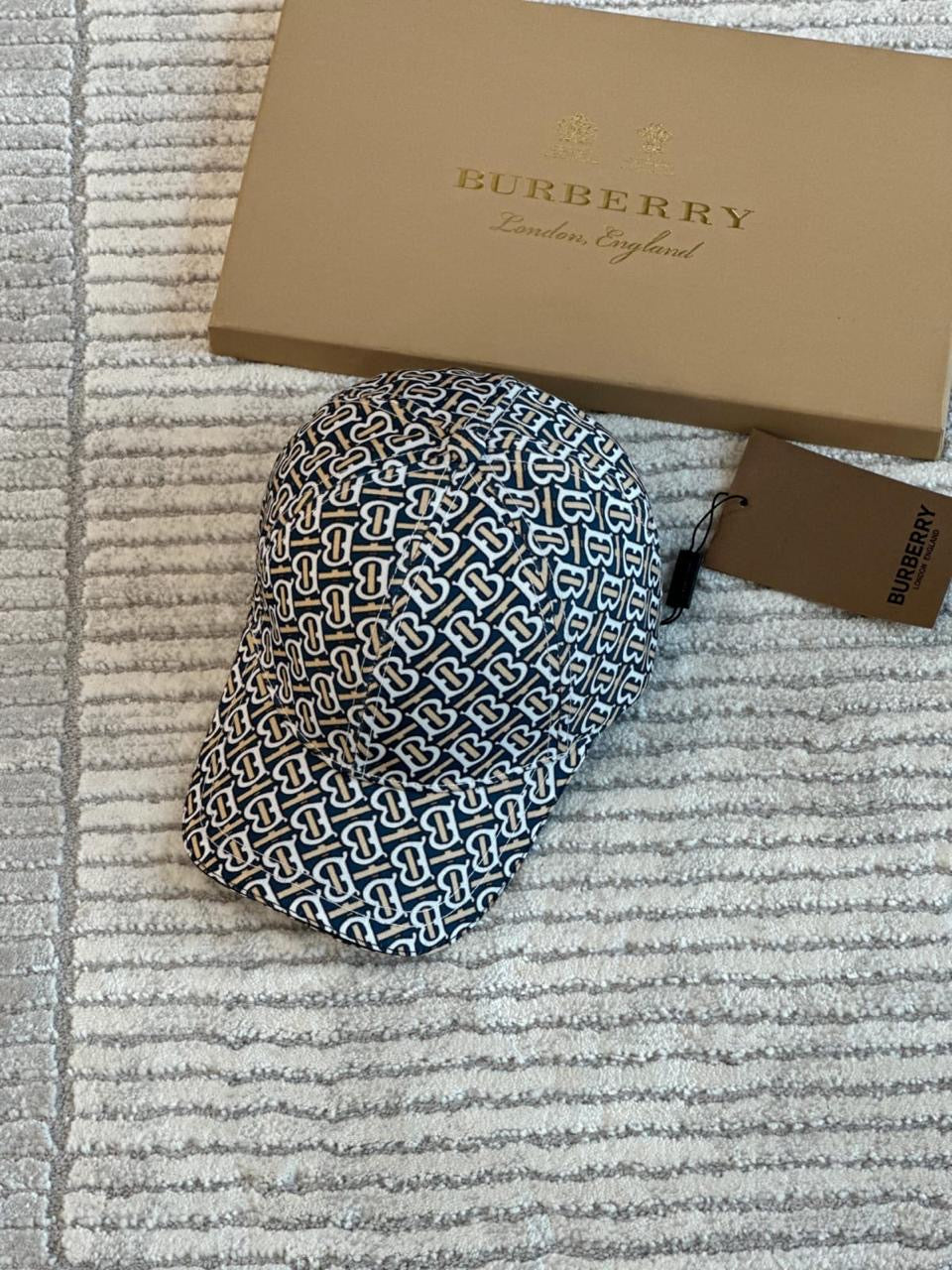 Burberry cap