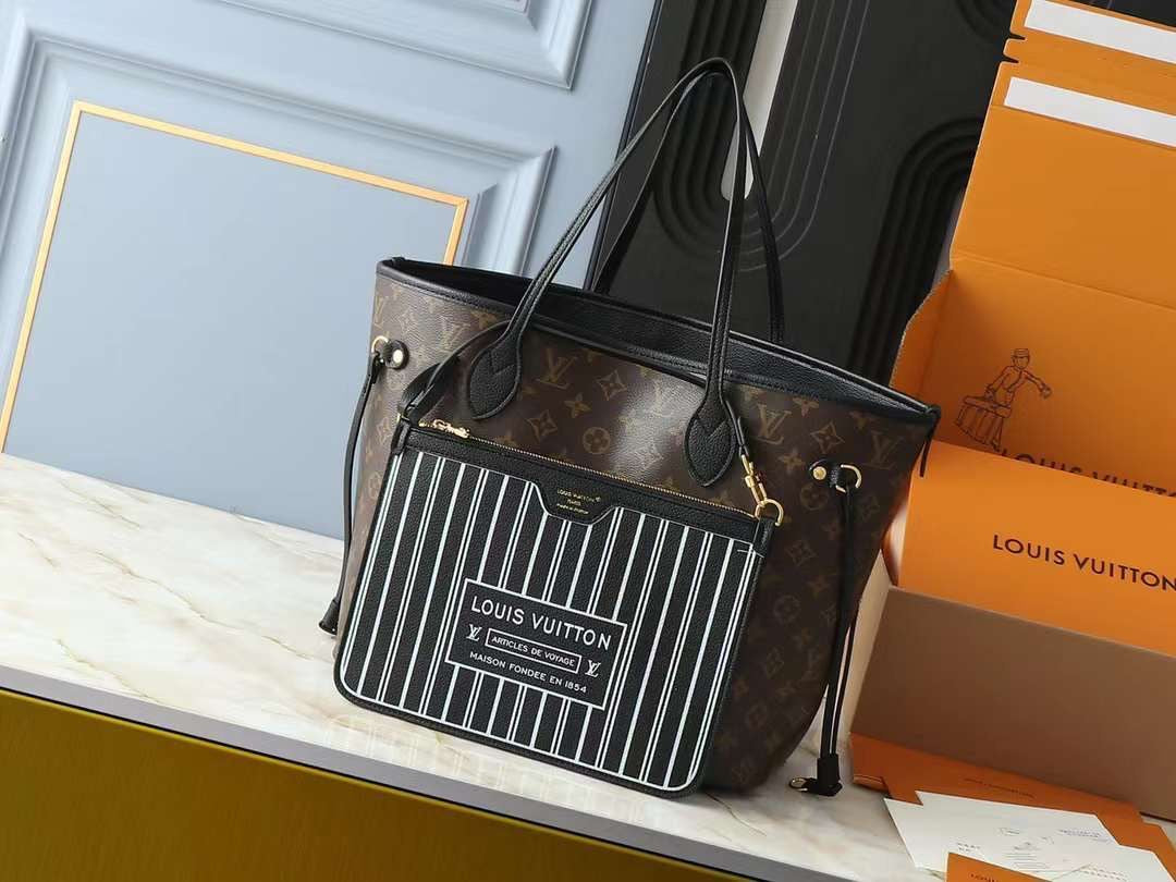 Lv bag tote
