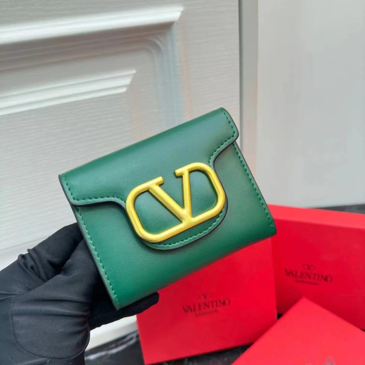 Valentino wallet