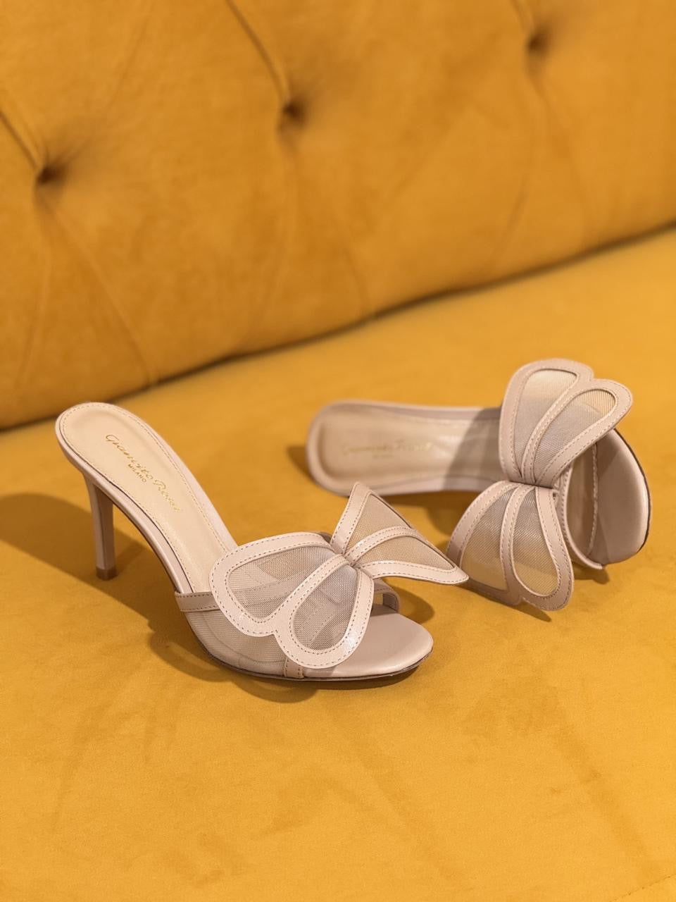 G rossi sandals heels