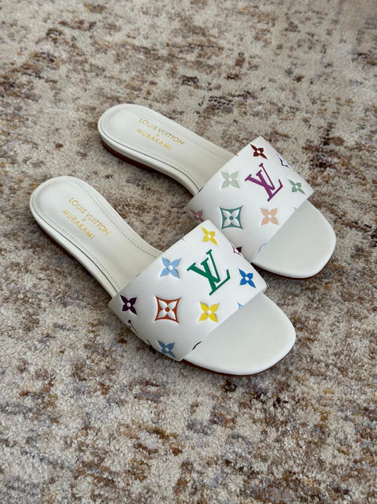 Lv slippers - white